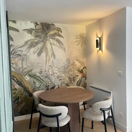 T2 - Jardin, Piscine, Parking Entre & Cannes Apartamento