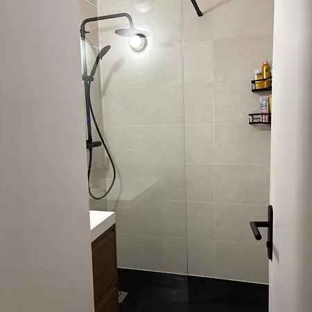 T2 - Jardin, Piscine, Parking Entre & Cannes Cagnes-sur-Mer