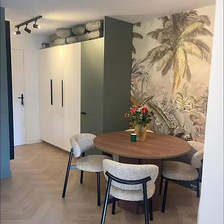 T2 - Jardin, Piscine, Parking Entre & Cannes Cagnes-sur-Mer